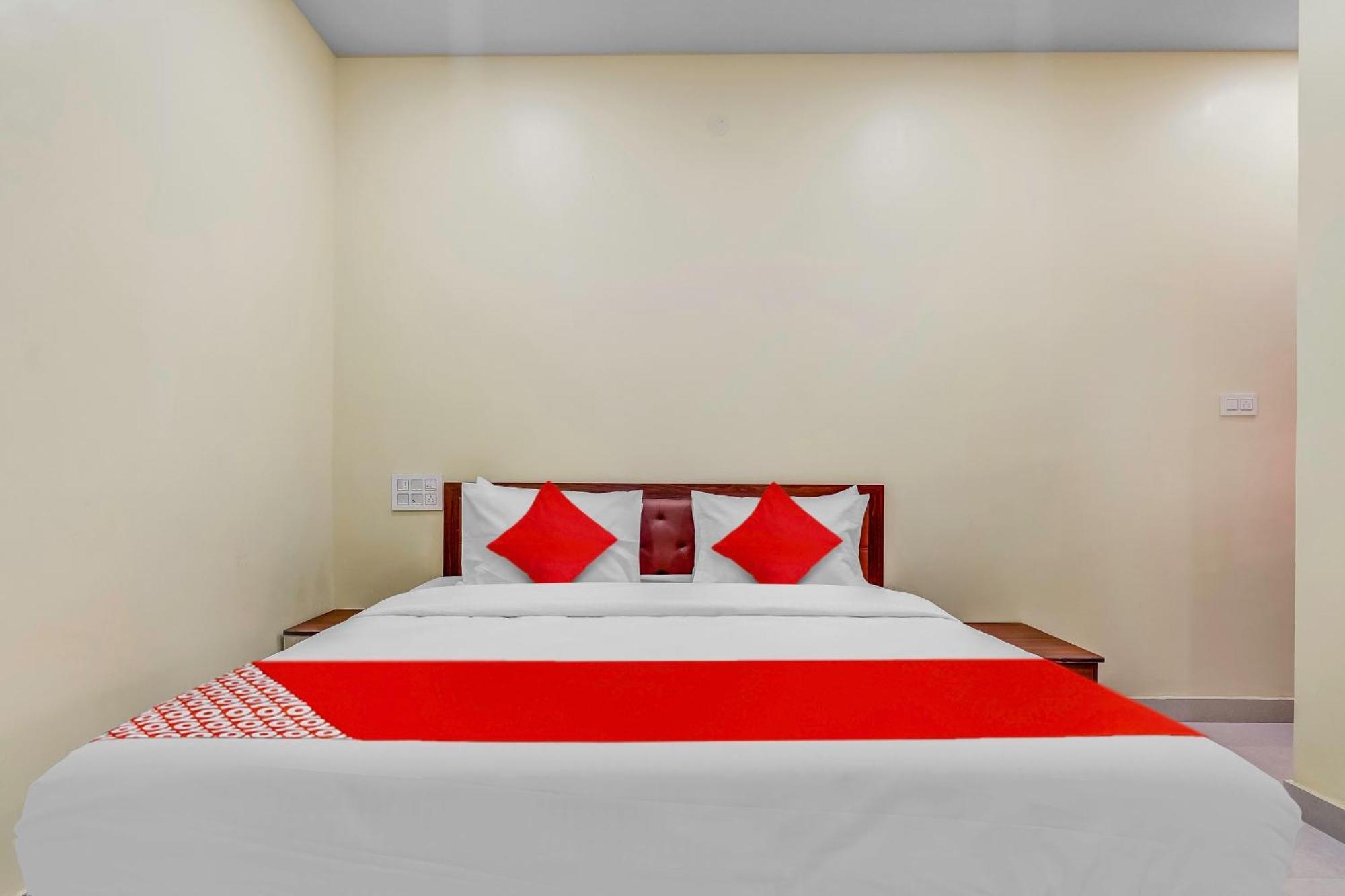 Oyo Flagship Hotel Ayodhya Bengaluru Kültér fotó