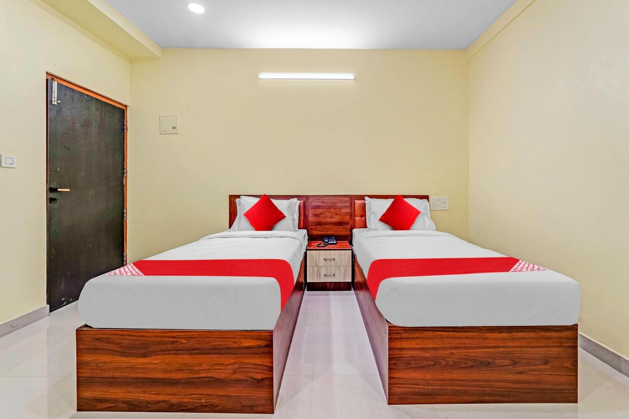 Oyo Flagship Hotel Ayodhya Bengaluru Kültér fotó
